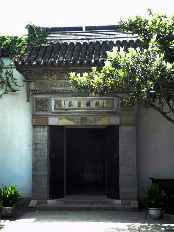 江南三雕,江南神雕