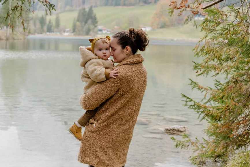 一个女人亲身经历离婚后的感受,中年离婚的真实感受