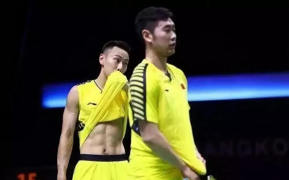 中国羽毛球张楠个人信息,国羽运动员张楠图片
