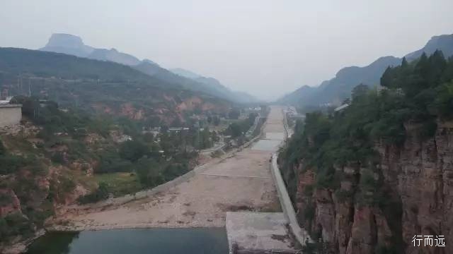 骑行夫子岭-京娘湖，穿越峻极关又进景区了，到河北是一路的美景