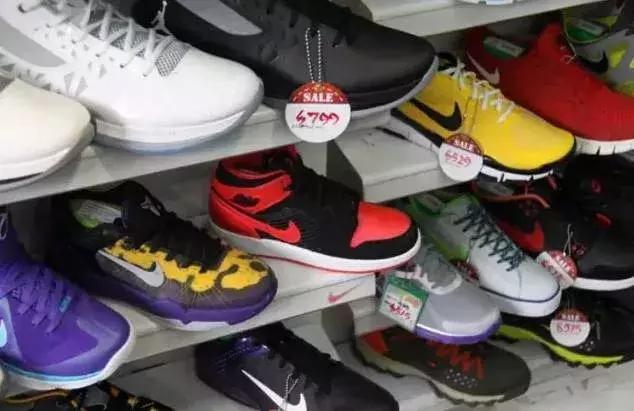 遭遇nike阿迪鞋工作打假,阿迪耐克查假鞋