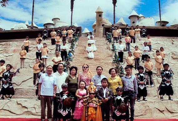 昆明小人国的人一般多高,昆明小人国年龄最小的人是谁