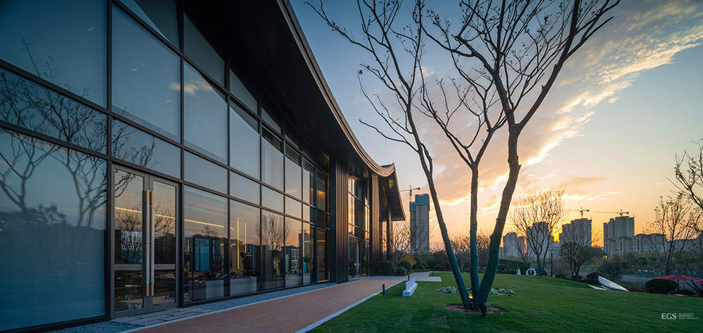 见山探水觅庭景熙引蝶来|朗诗汴京·熙华府