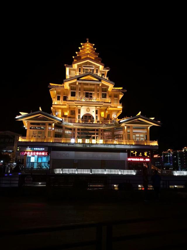 龙胜小城夜景视频,桂林龙胜有多漂亮