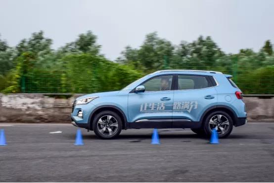 瑞虎5x试驾空间,试驾瑞虎5x最新款