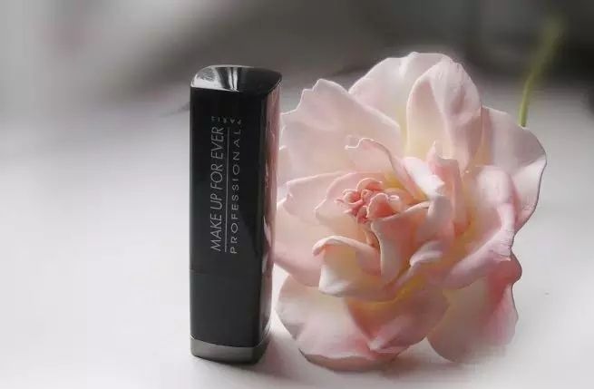 最正的正红色口红大牌,口红特别正的红色推荐哪款