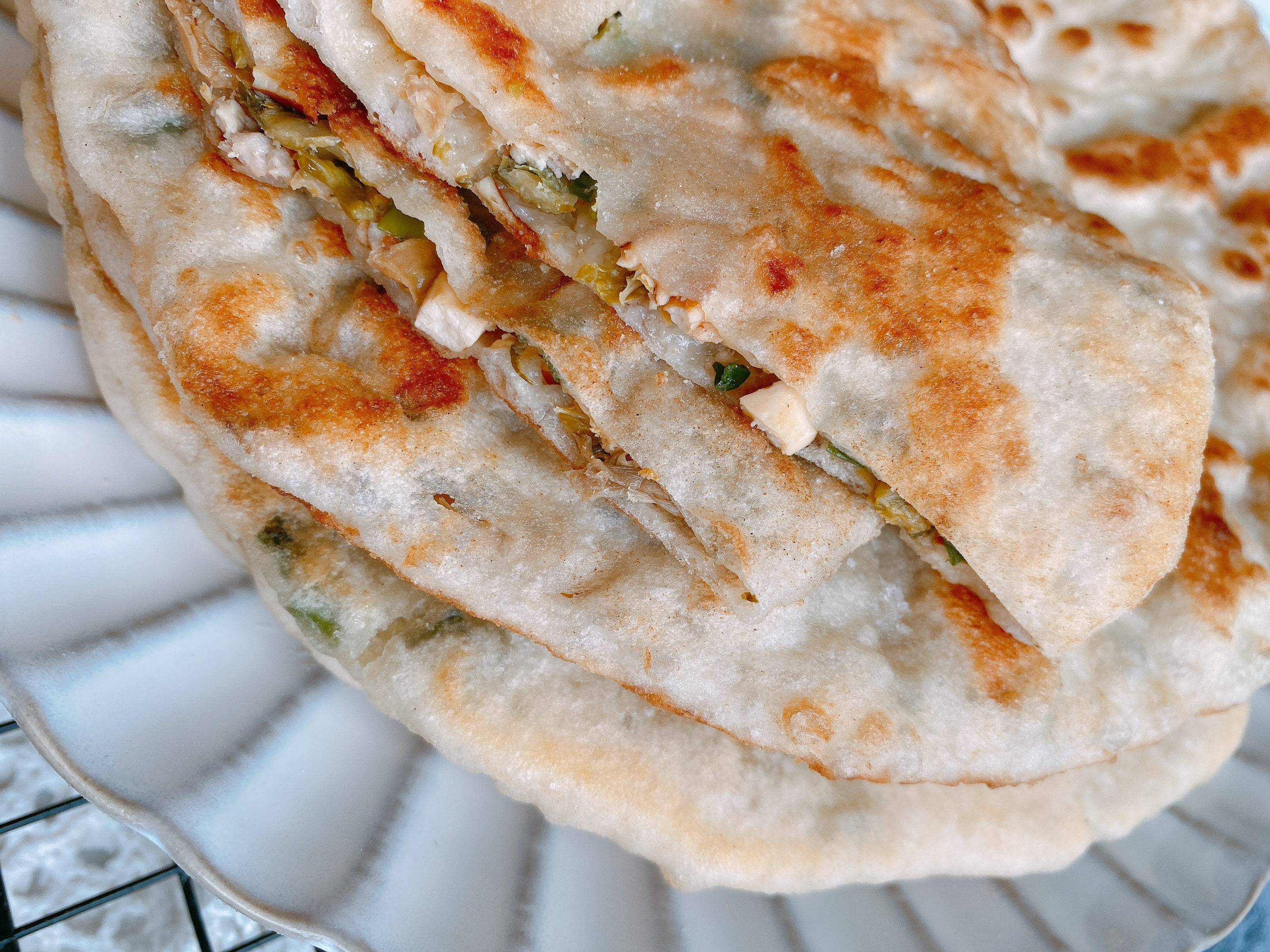 雪菜软饼,发面雪菜饼的做法