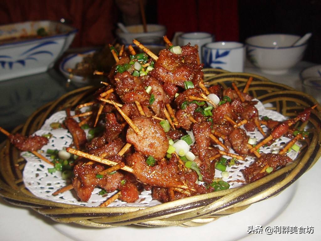 牙签羊肉老东北美食,利群私房菜的做法