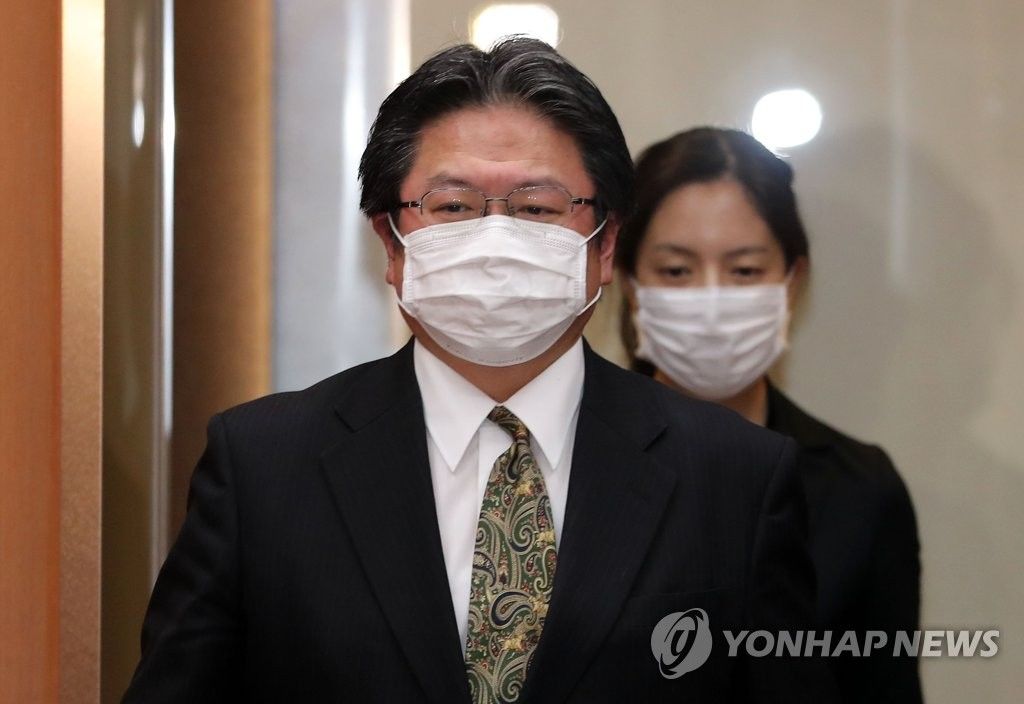 伊朗要求国民减少使用纸币，美国恐现“钻石公主”翻版，白宫承认病毒测试工具不足