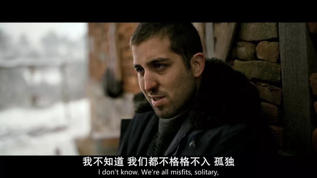 导演拒绝删减任何镜头！片长3小时，生生扯下了理想主义的遮羞布