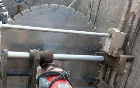 绳锯切割拆除混凝土视频,混凝土切割拆除高效力