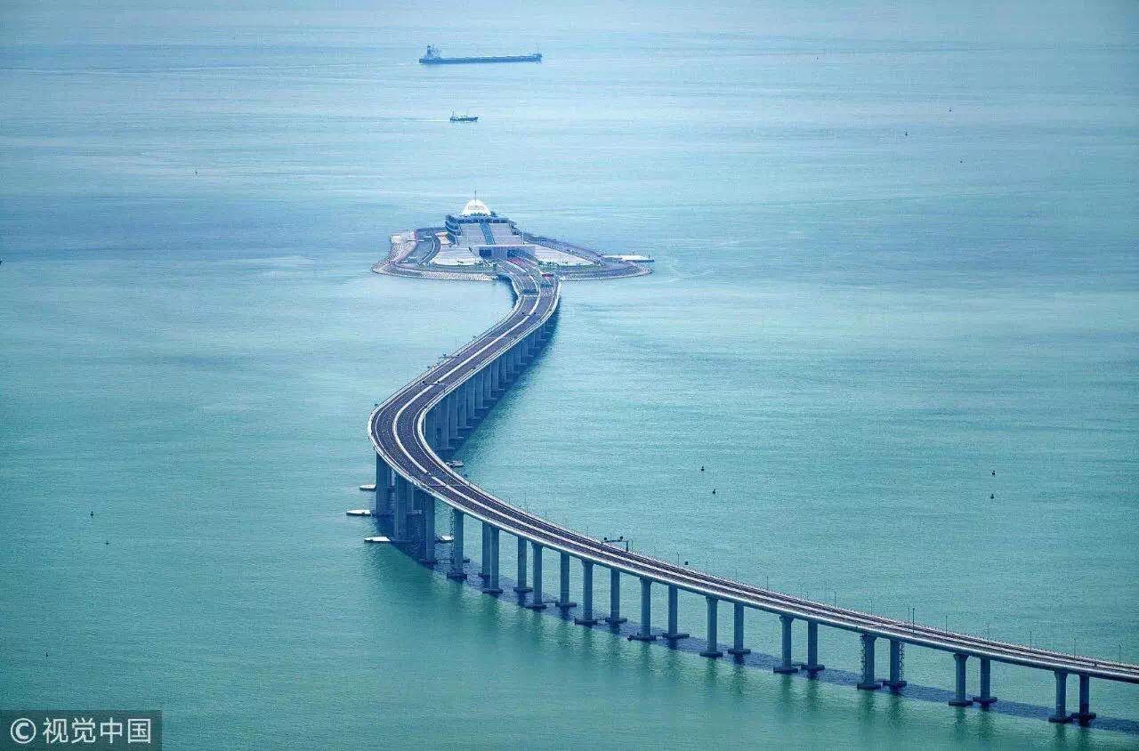 流浪地球没进入地下城的人怎么办,流浪地球地球为什么要流浪