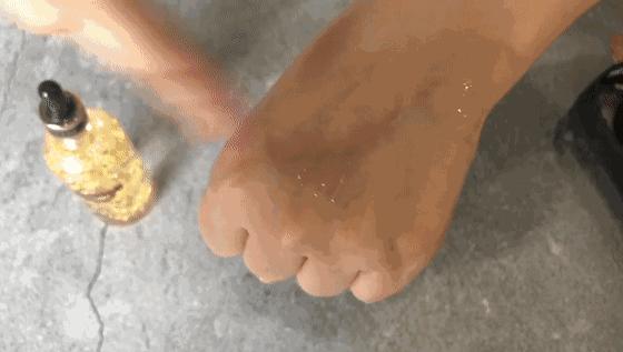 眼霜怎么涂才不白,眼霜不浪费操作步骤