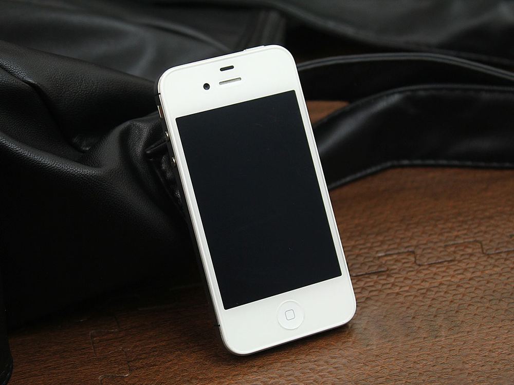 2020年还在用iphone4s是什么感觉,买了苹果iphone8