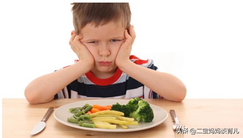 不买玩具孩子就哭闹家长该怎么办,孩子哭闹不上幼儿园怎么安慰家长