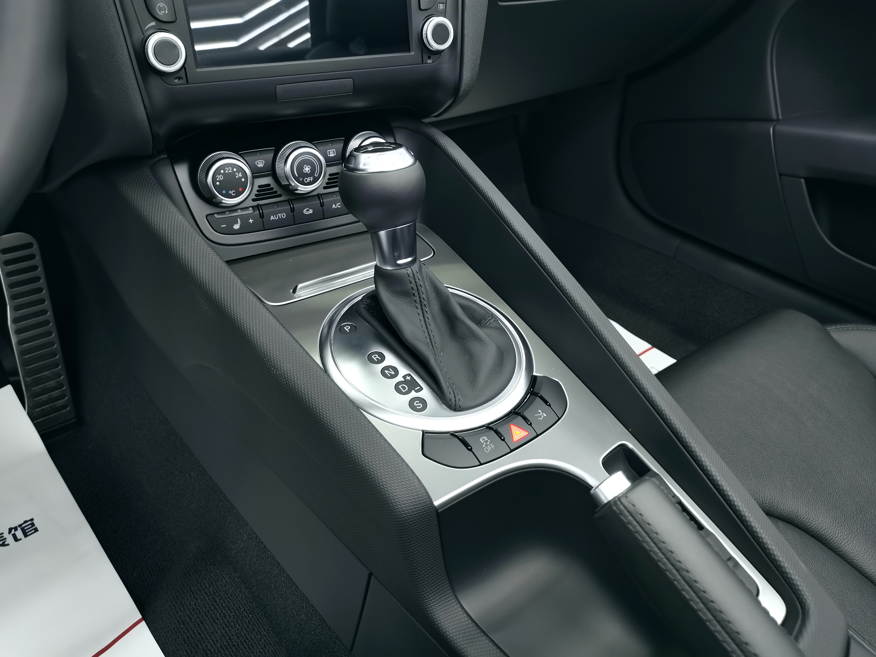 奔驰z4敞篷跑车最新款,宝马z4奔驰slk奥迪tt怎么选