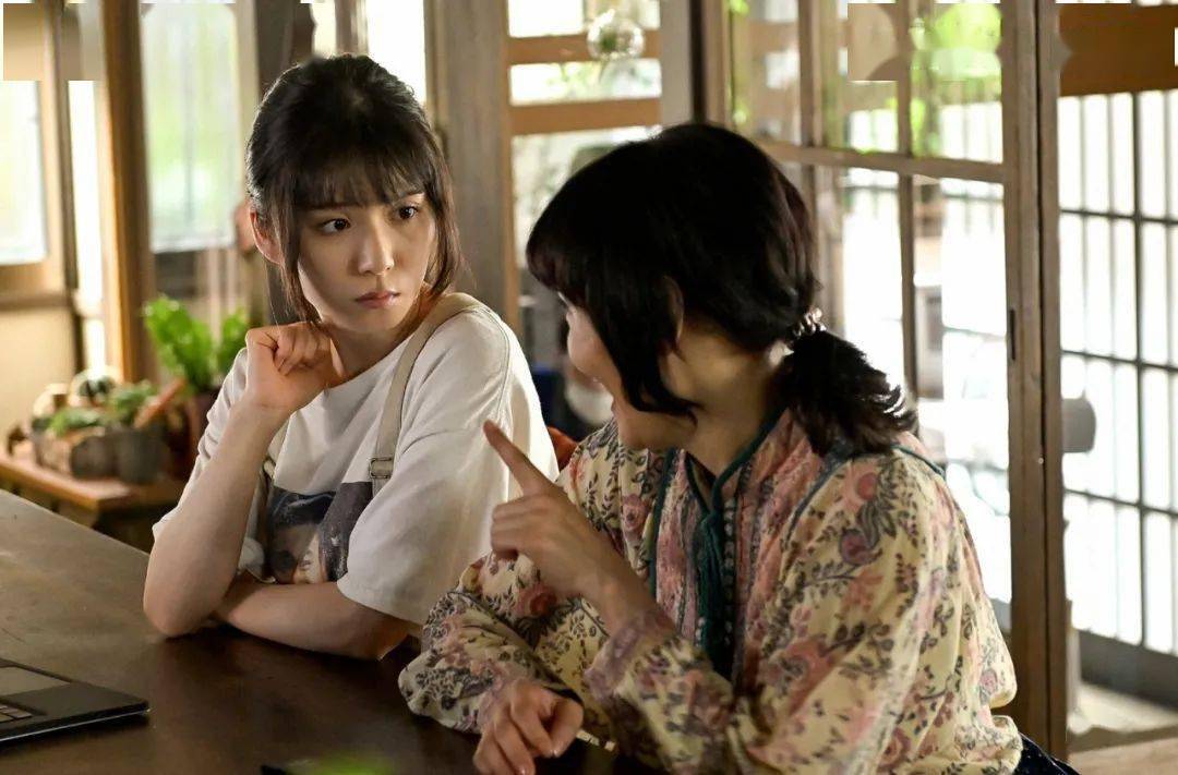 你身上的符号，代表了你是什么圈层的人，你的圈子也在嫌你穷