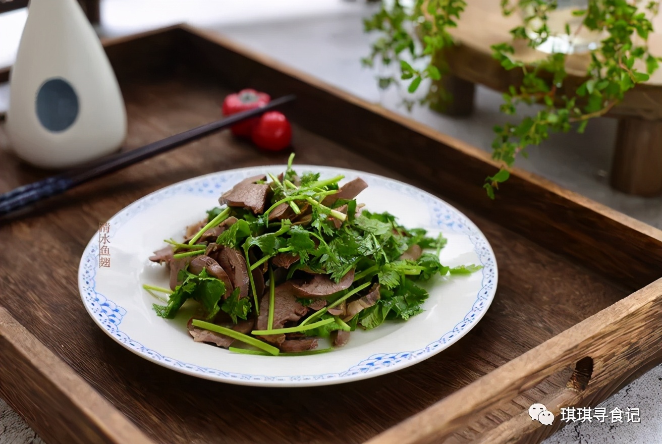 美食炖猪心,美食卤猪心做法