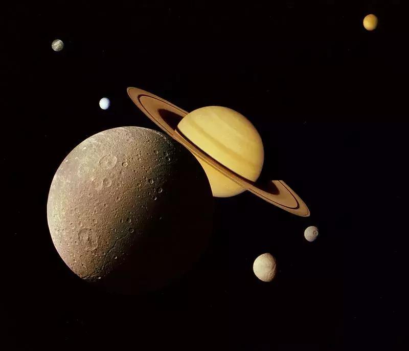 望远镜探索宇宙的历程,伽利略天文望远镜观察哪个星球