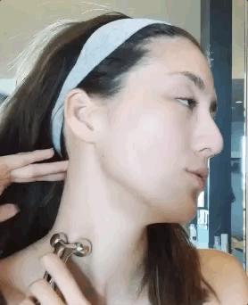 马丽新剧惊现按摩棒，张馨予喝消水丸，原来女明星是靠这13种方法去水肿