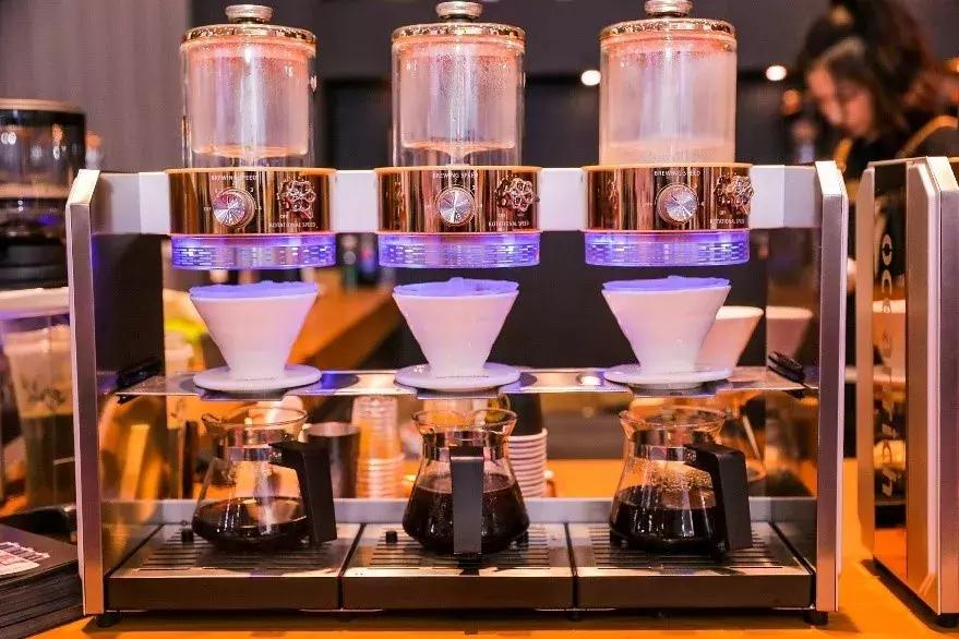 宸濇笣椁愰ギ闆嗙粨,宸濇笣椁愰ギ澶у挅