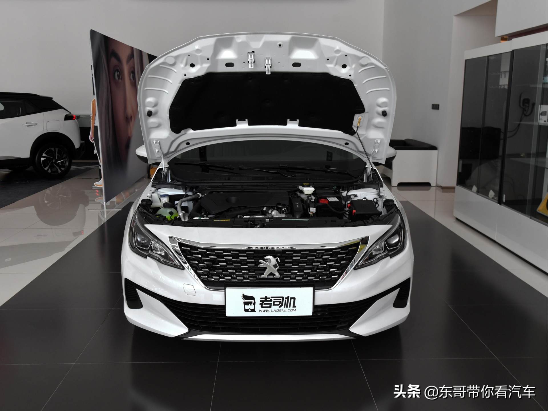 标致408的行驶质感媲美b级车,有孩子后的第一年