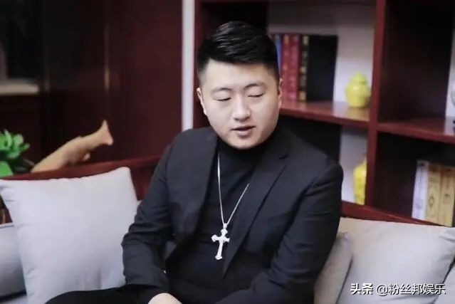小洲比奇最新视频,小洲和比奇吵架的视频