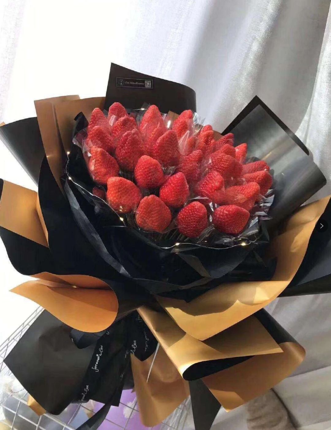 「风尚行」“花花世界”触手可及，隐藏在新亚洲体育城的娇艳诸芳