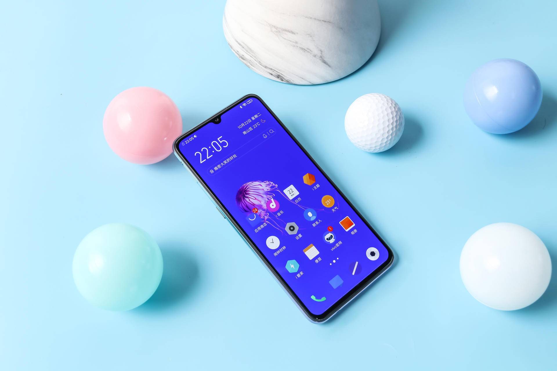 搅动两千档手机市场！iQOONeo855版凭什么敢？实测后无法反驳