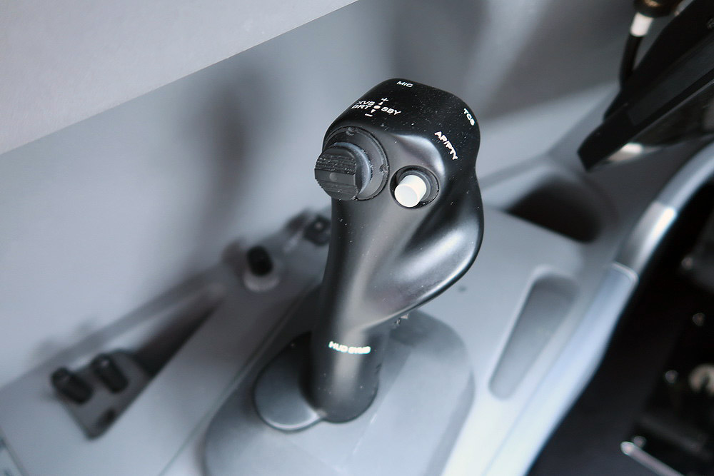 轻型飞机体验,猎鹰8x起飞