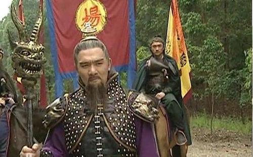 隋唐英雄传里宇文成都有几次对战,隋唐英雄秦叔宝跟宇文成都交战