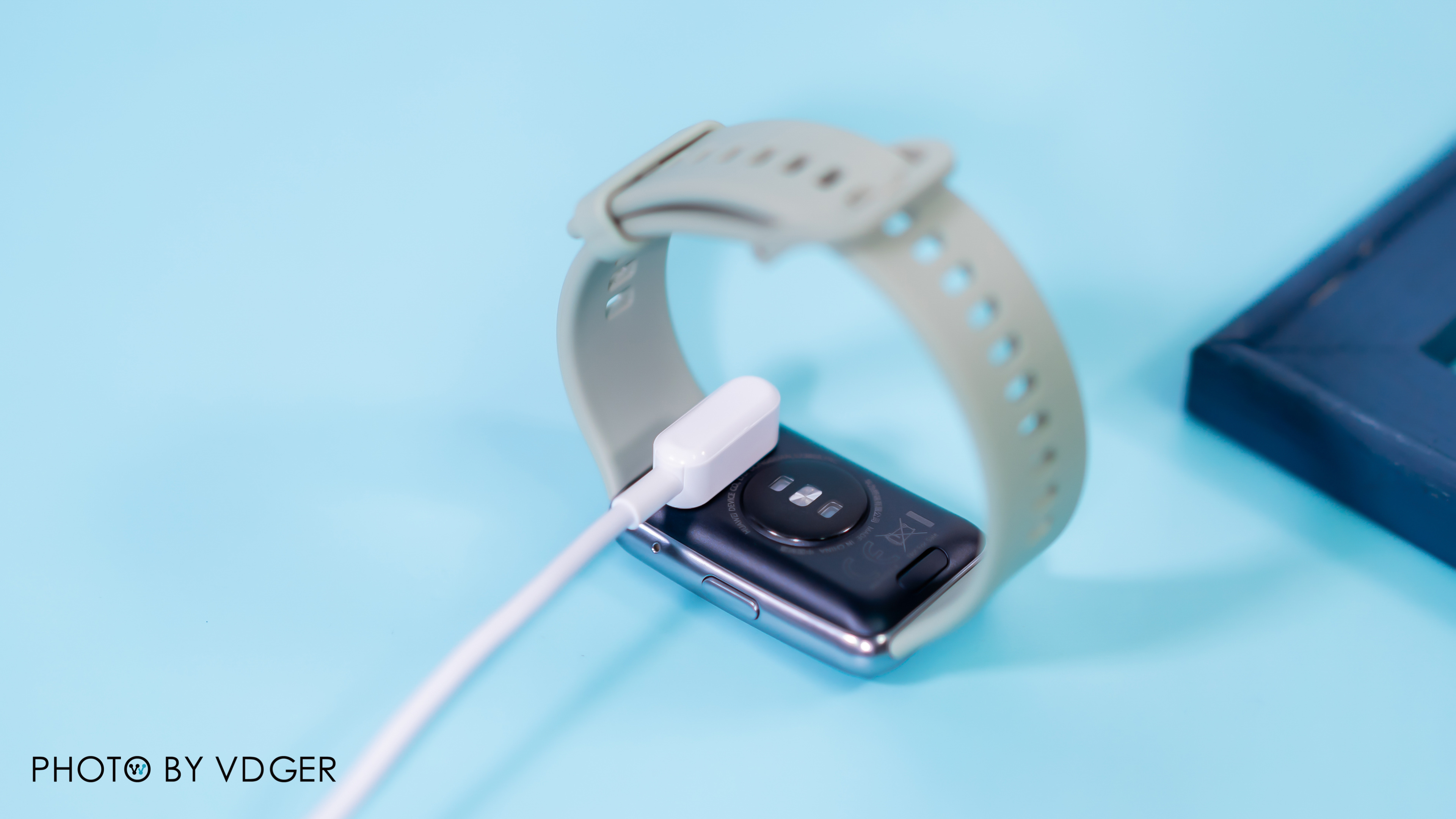 华为WATCHFIT使用体验：智能手表本该如此轻薄且强大