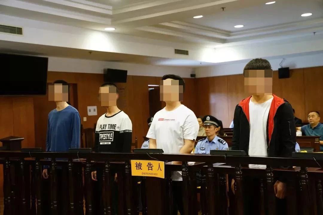 吃鸡外挂被判刑案例,吃鸡外挂案获刑四年