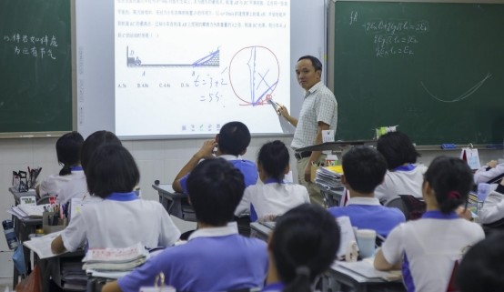 深圳一中学老师工资单,深圳四大中学老师工资
