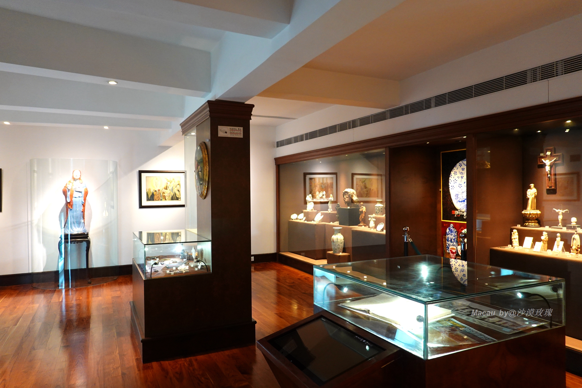 澳门第一所西式医院,澳门慈善基金会在哪里