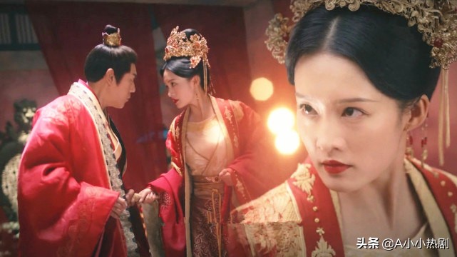 锦绣南歌：骊歌中毒神志失常，刘义康心痛抱着骊歌崩溃痛哭