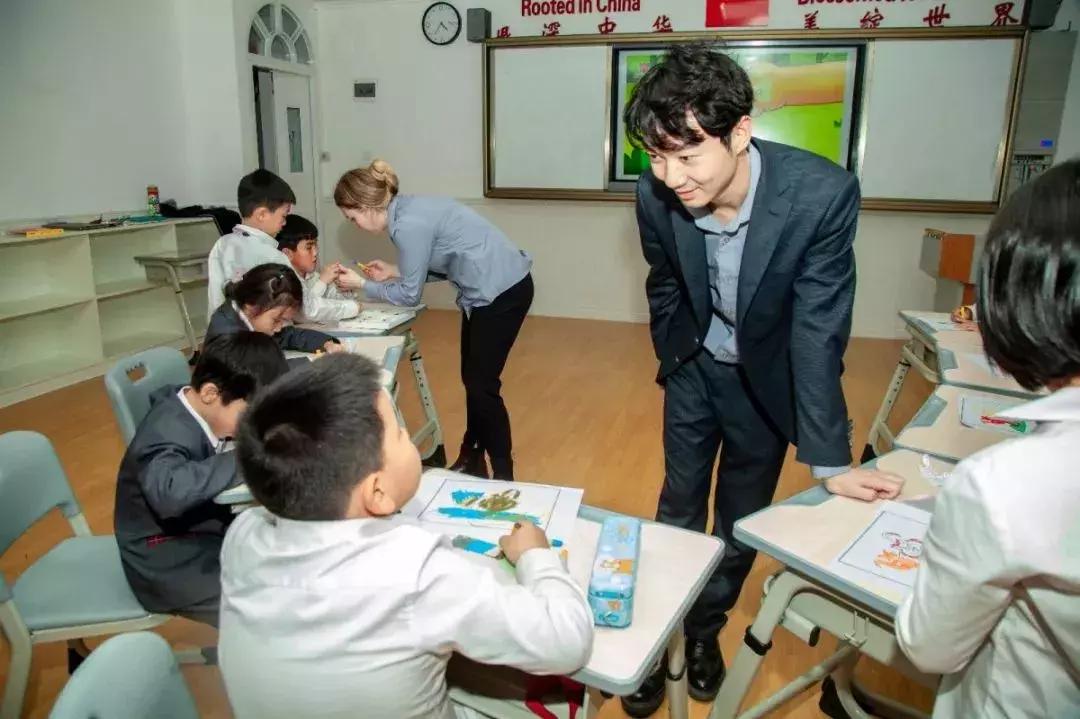 邀请函学校活动,华美校园活动