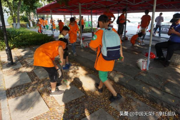 F1绿色使者——“泓燕环保亲友团”厦门在行动