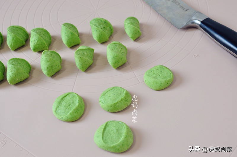 薄如蝉翼的春饼怎么做好吃,春饼在家怎么做才能薄如蝉翼