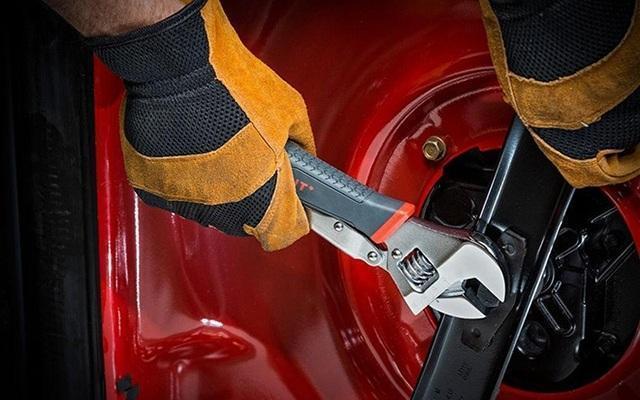 老公买了整套工具舍不得用,五金工具哪个好用又实用