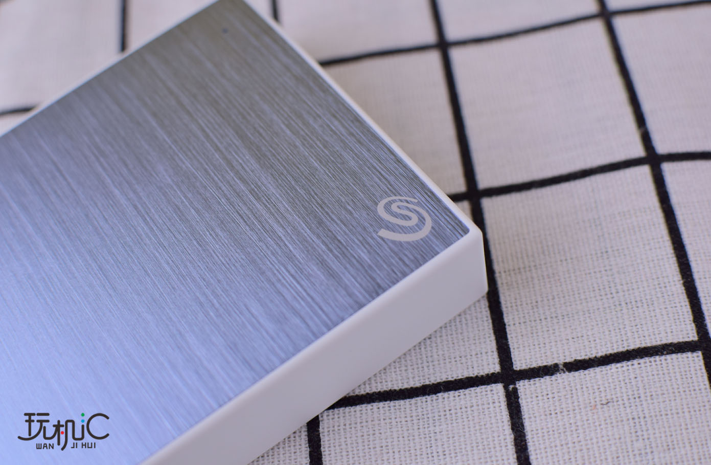 希捷铭固态测评,希捷铭系列移动硬盘4t