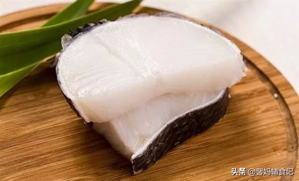 吸引儿童吃的虾肉小丸子,爱吃茄汁小丸子