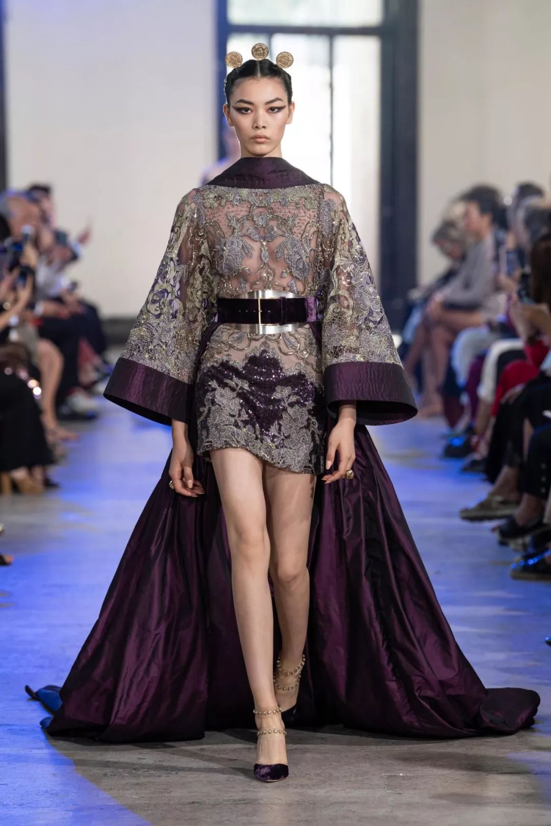 高定eliesaab刘亦菲,eliesaab高定仙女裙