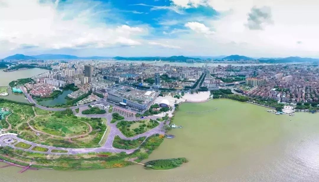 二塔路口“烂尾楼”开拆，将建商住综合体！市民拍手称快