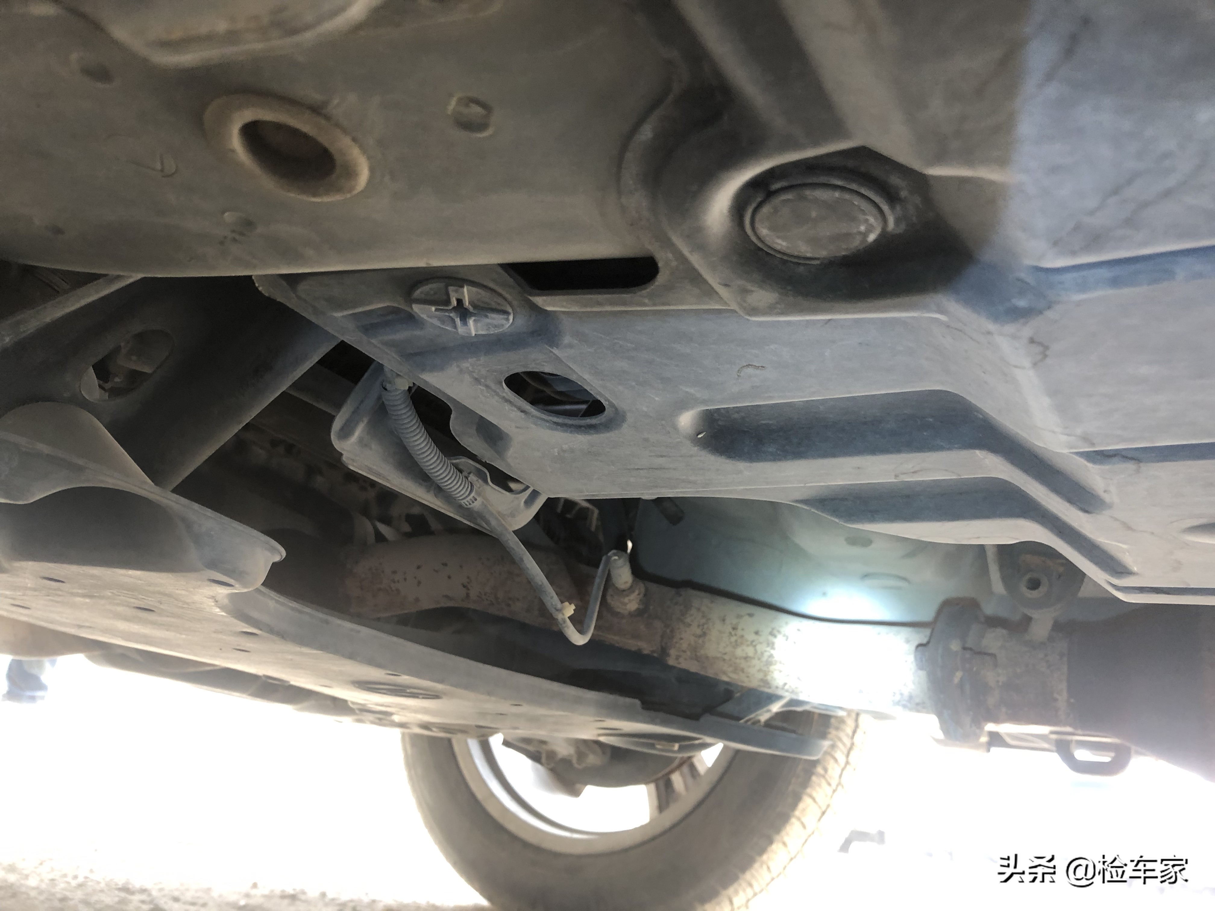 交订金前要先看车吗,买车有必要先交订金吗