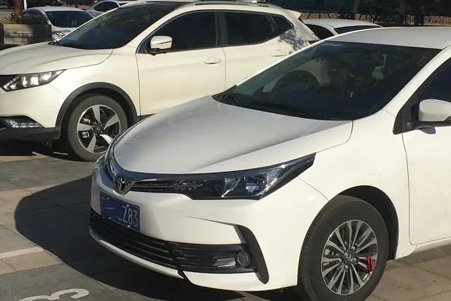 东莞小车太多了，很多打工者*款贷**也要买，车真的很重要吗？