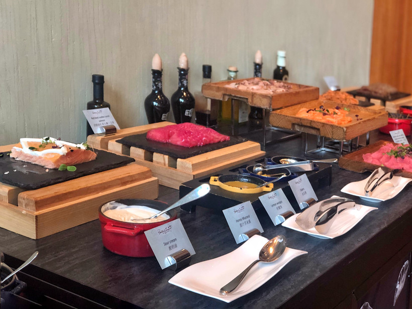 澳门mezza9自助餐在哪里买便宜,澳门海鲜自助餐排行榜前十名