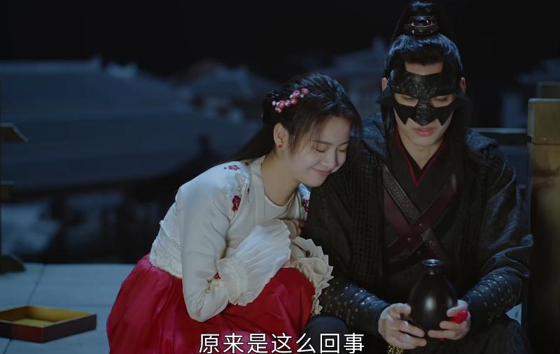 又亲又咬还“壁咚”！《花好月又圆》路子野，“先婚后爱”太上头