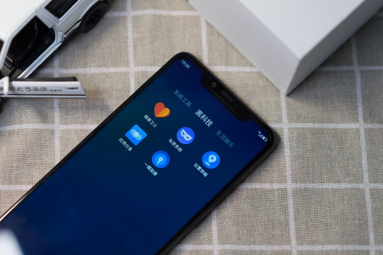 酷玩8手机怎样,酷派酷玩8开箱视频