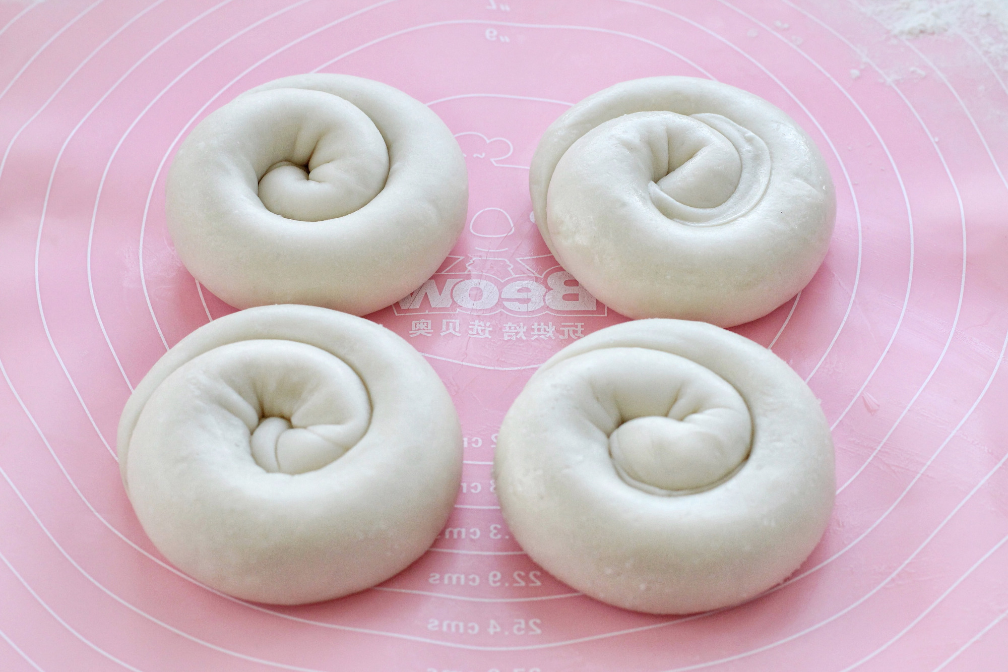 油饼怎么烙才能不糊又脆,烙油饼怎么做不硬又酥脆